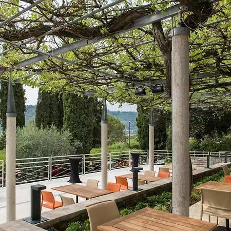 Laguna Deluxe - Terme Krka 스트루냔