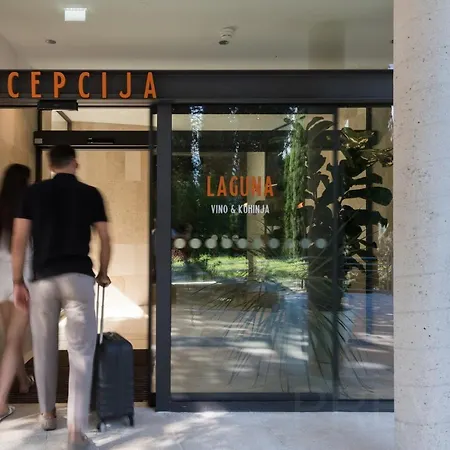 Aparthotel Laguna Deluxe - Terme Krka 4*