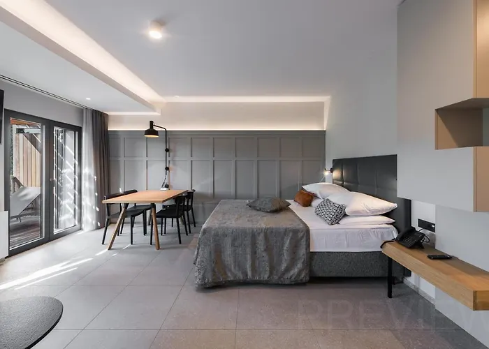 Laguna Deluxe - Terme Krka 4*