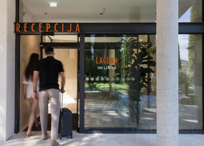 Hotel apartamentowy Laguna Deluxe - Terme Krka 4*