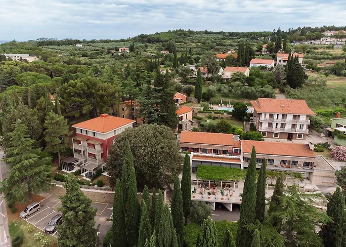 Hotel apartamentowy Laguna Deluxe - Terme Krka 4*